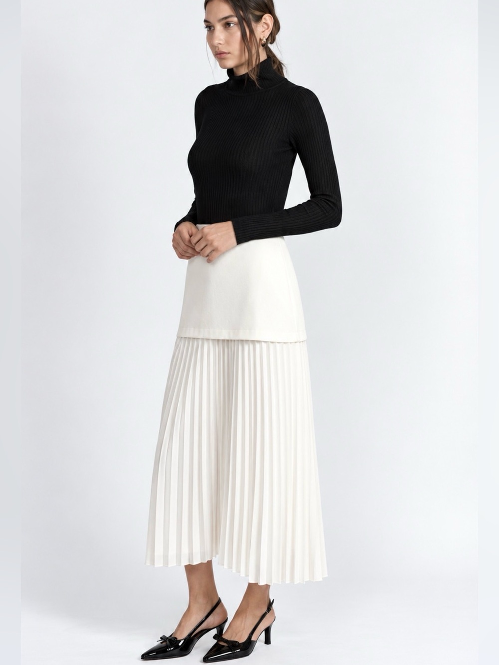 NWT Lu’um Cream Pleated Maxi Skirt with Layered Waist Size XL